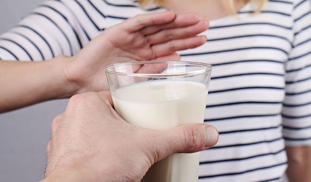 Süt gerçekten sağlıklı mı yoksa hastalıkların bir numaralı sebebi mi?