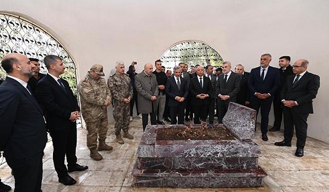 Sütçü İmam Vefatının 103. Yıl Dönümünde Kabri Başında Anıldı