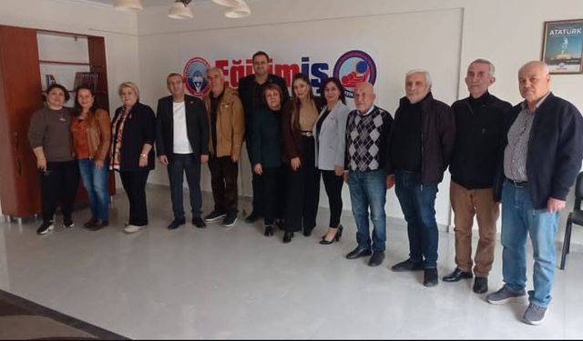 “Eğitimin Temel Taşı Öğretmenlerimizin Yanındayız”