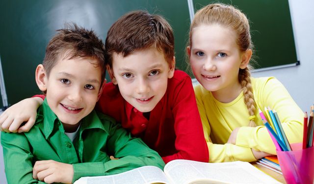 Kepçe Kulak Ameliyatı Çocuklara Özgüvenlerini Kazandırıyor