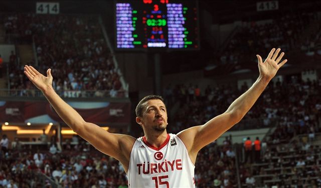 Türk basketbolunun efsanesi, "FIBA Onur Listesi"nde
