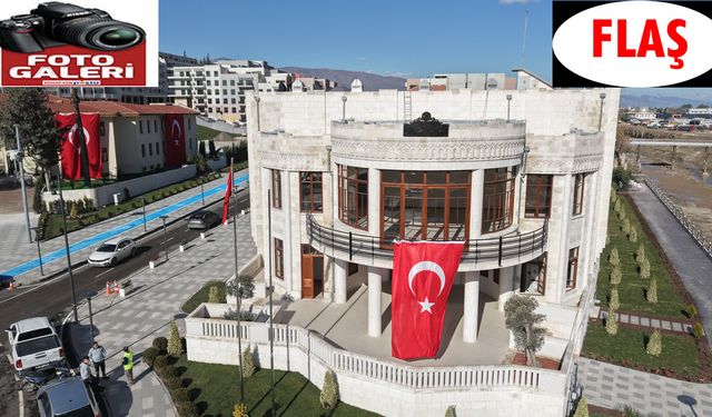 Yeniden Ayağa Kaldırılan Tarihi Meclis Binası Devlet Tiyatrolarına Sahne Olacak