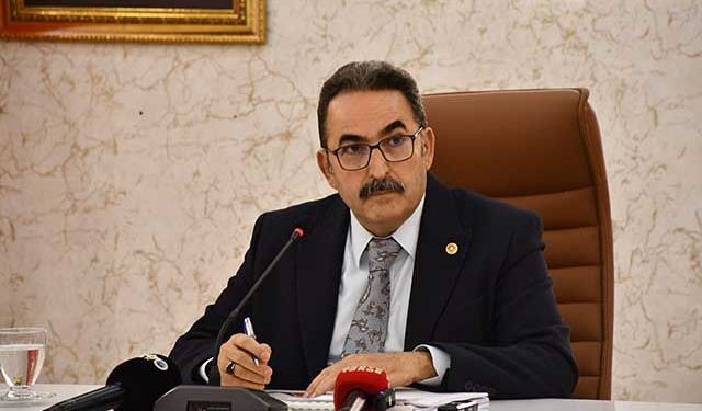 AK Parti Adana Milletvekili Doğru, gazetecilerle bir araya geldi