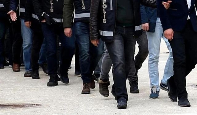 FETÖ'ye yönelik operasyonlarda iki haftada 77 şüpheli yakalandı
