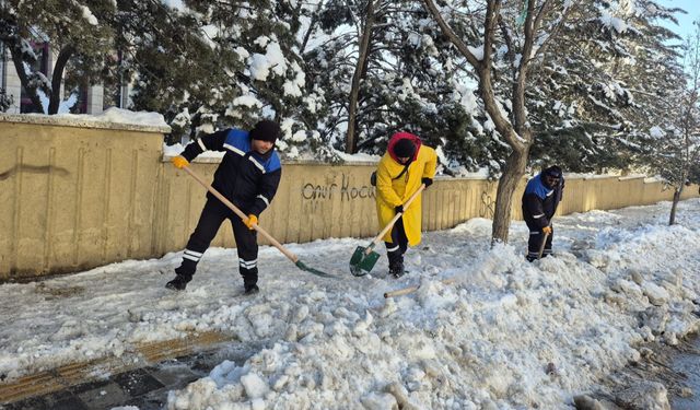 Yaya Trafiğinde Güvenlik İçin Büyükşehir’den Yoğun Mesai