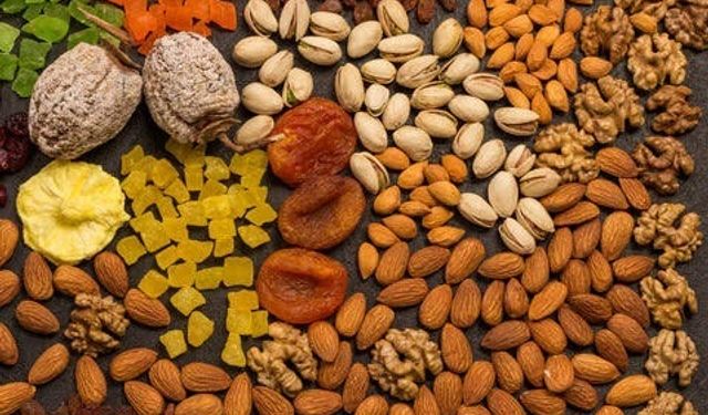 Diyabet hastaları bu kuru meyveleri mi yiyor?