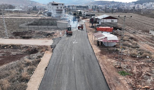 Büyükşehir, Pazarcık’ta Bir Mahallenin Daha Ulaşım Ağını Güçlendiriyor