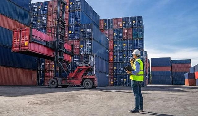 Deprem bölgesi ihracatta 25 milyar doları aştı