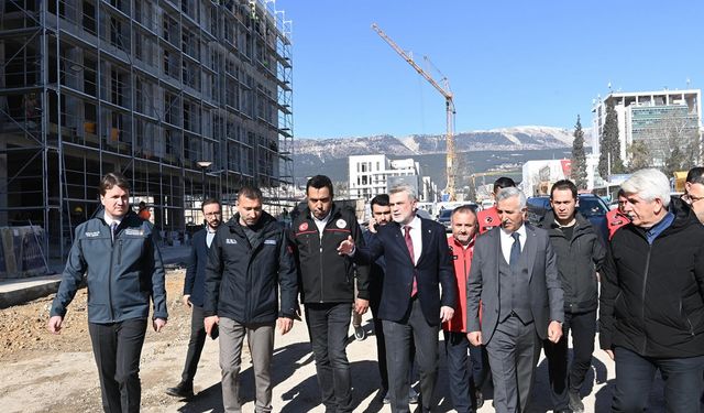 “Hemşehrilerimizin Desteğiyle Kahramanmaraş Yeniden Yükseliyor”