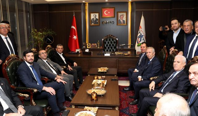 CHP Genel Başkanı Özgür Özel’den KMTSO’ya Ziyaret