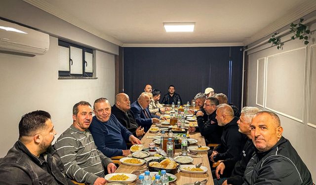 Kahramanmaraşspor’a Esnaftan Moral Eli