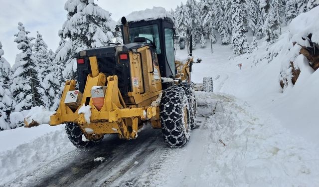 İlçelerde Kar Temizliği İçin Büyükşehir Sahada