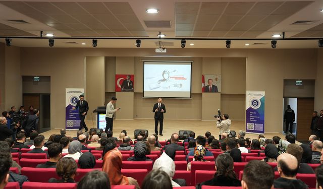 TUSAŞ Genel Müdürü Demiroğlu KİÜ’de Geleceğin Havacılık Vizyonunu Anlattı