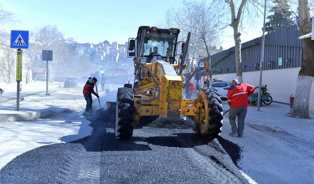 Dulkadiroğlu’nda Sürüş Konforu İçin Büyükşehir’den Durmaksızın Müdahale