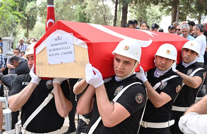 Şehit Başkomiser’in cenazesi, Osmaniye'de toprağa verildi