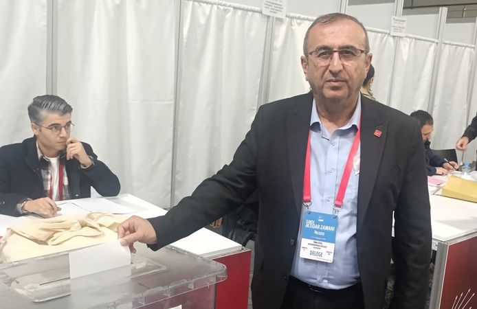 Ateş: “Kurultay, CHP’nin Büyük Yürüyüşünün Dönüm Noktasıdır”