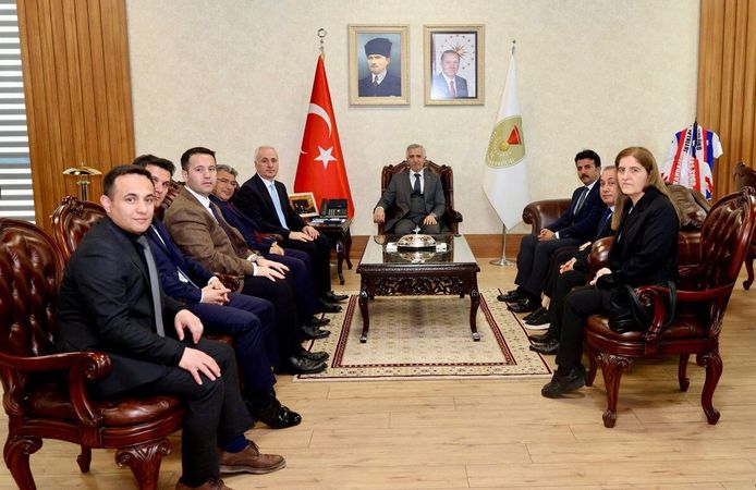 37. Vergi Haftası Münasebetiyle Vali Ünlüer'e Ziyaret