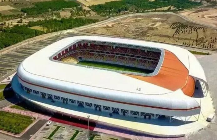 Her iki takım da ligden çekildi