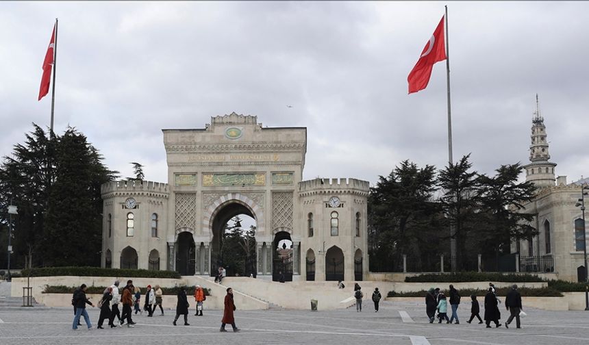 İstanbul Üniversitesi, 27 kişinin diplomasının iptal etti