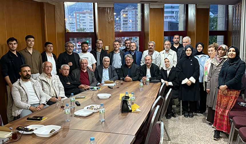 Yaşar Alparslan, Serdar Yakar’ın Anlatımıyla Anıldı