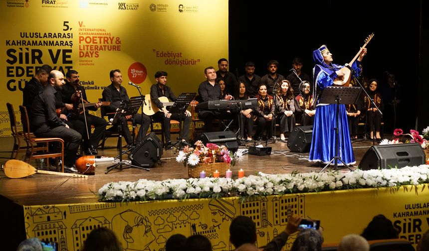 5. Uluslararası Şiir ve Edebiyat Günleri’nin İlk Gününde Edebiyat ve Musiki Rüzgârı