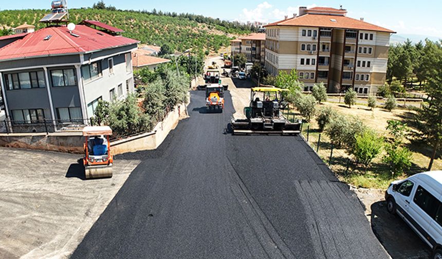 Türkoğlu’nda Daha Konforlu Ulaşım İçin Büyükşehir Sahada