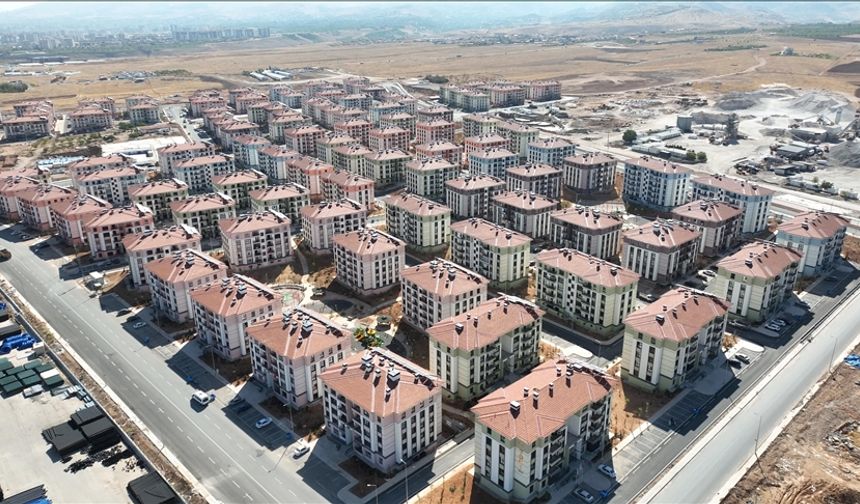 101 bin 443 konutun ihalesi yapıldı