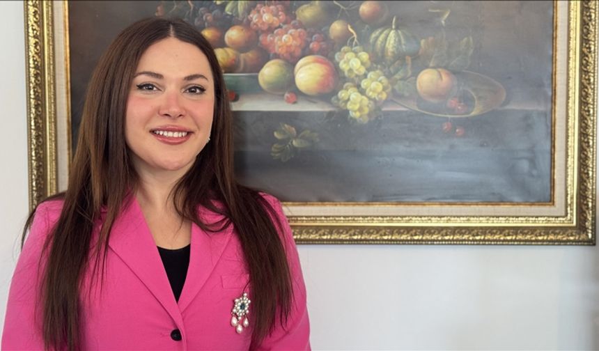 Manafzade, depremzede öğrencilerle bir araya gelmesini anlattı