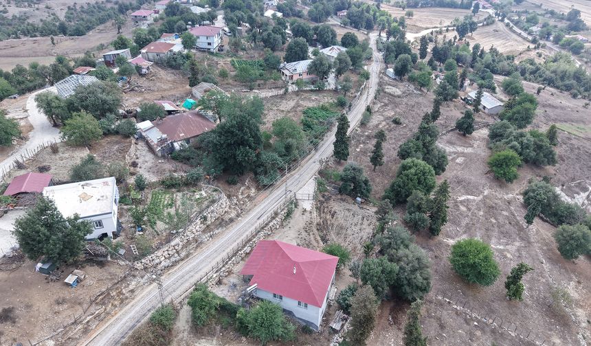 Büyükşehir’den Andırın Kırsalında Konforlu Yol Atağı