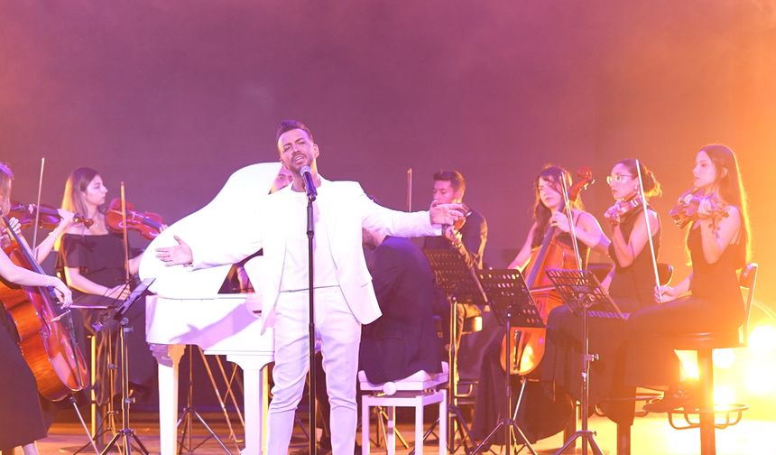 Rafet El Roman, Yeni Yeteneğini Öldürdü!