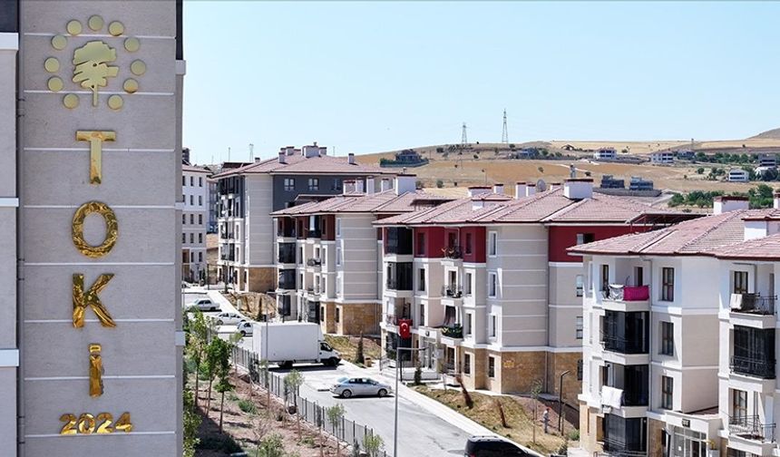 TOKİ,  1 milyon 740 bin aileyi ev sahibi yaptı