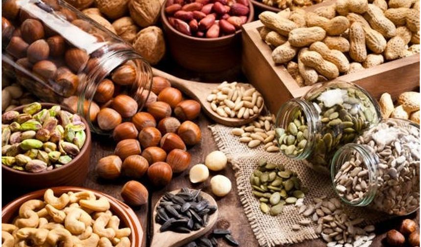 Badem mi daha iyi, yoksa yer fıstığı mı?