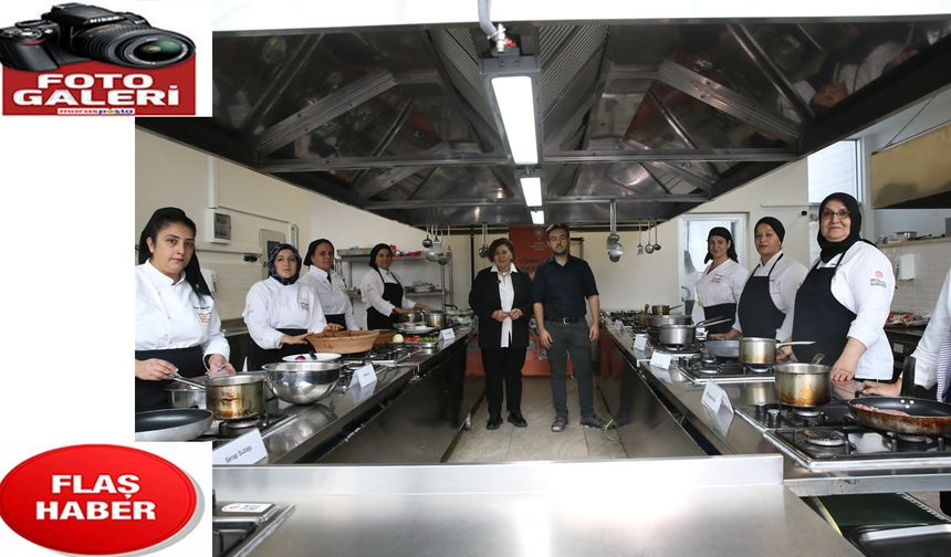 KADEM’in “Daha Güçlü Yarınlar, Daha Güçlü Kadınlar Projesi” tamamlandı