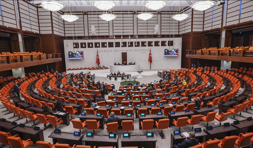 TBMM'de sandalye dağılımı değişti