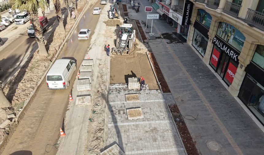 Trabzon Bulvarı’nda Altyapısı Tamamlanan Kısımlarda Üstyapıya Başlandı