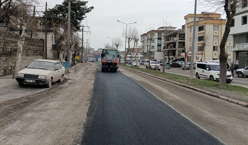 Büyükşehir’den Dulkadiroğlu’nda Asfalt Seferberliği
