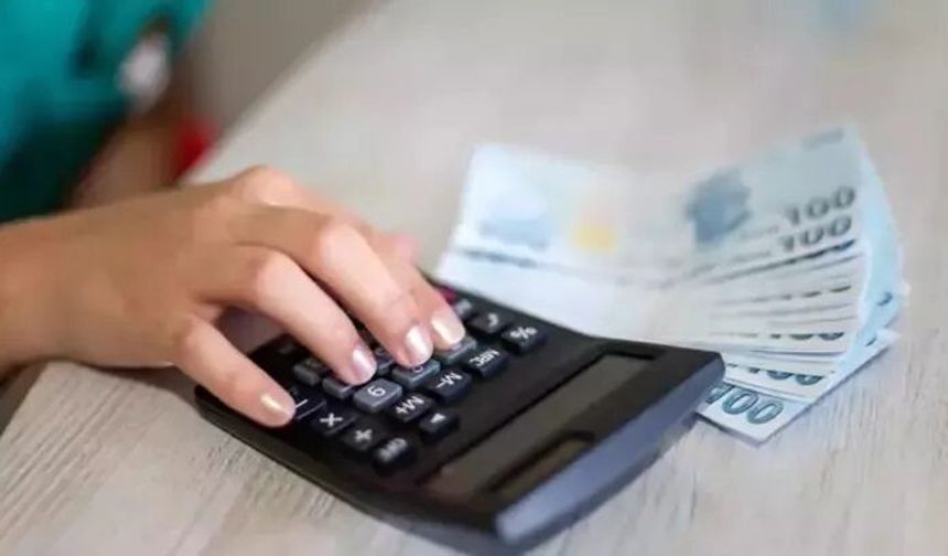 Emekli maaşları ödenmeye başladı!
