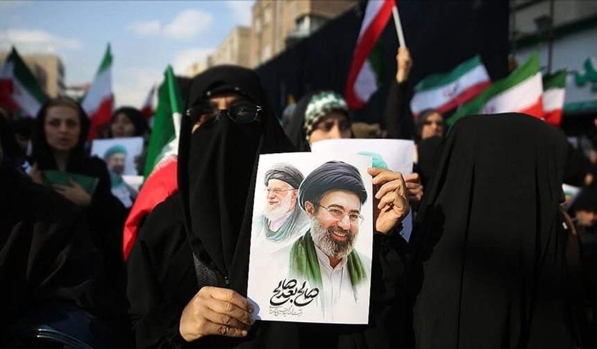 Mücteba Hamaney seçimi İran’ın geleceğini nasıl etkiler?