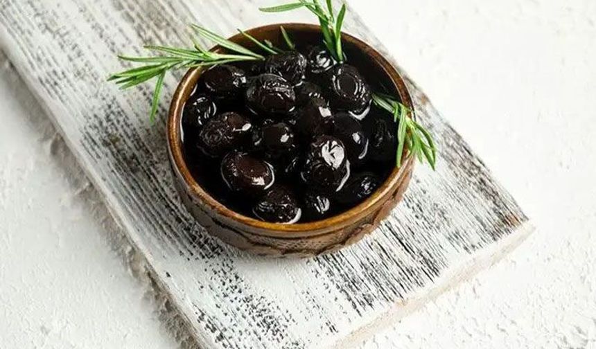 Zeytinin Tuzunu Çıkarmak İçin Ne Yapmalı?