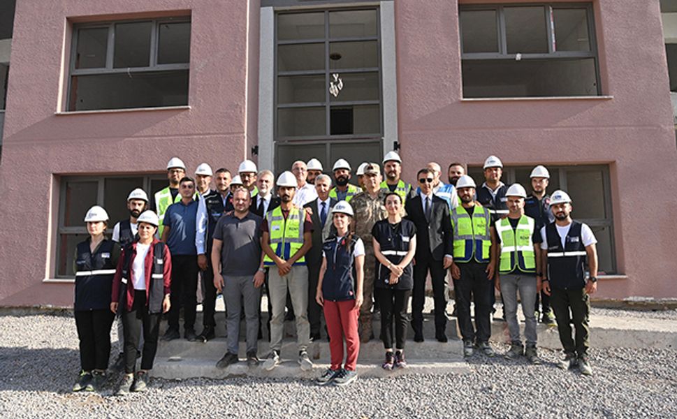 Görgel ve Ünlüer, Güneşevler İnşaat Sahasında İncelemelerde Bulundu
