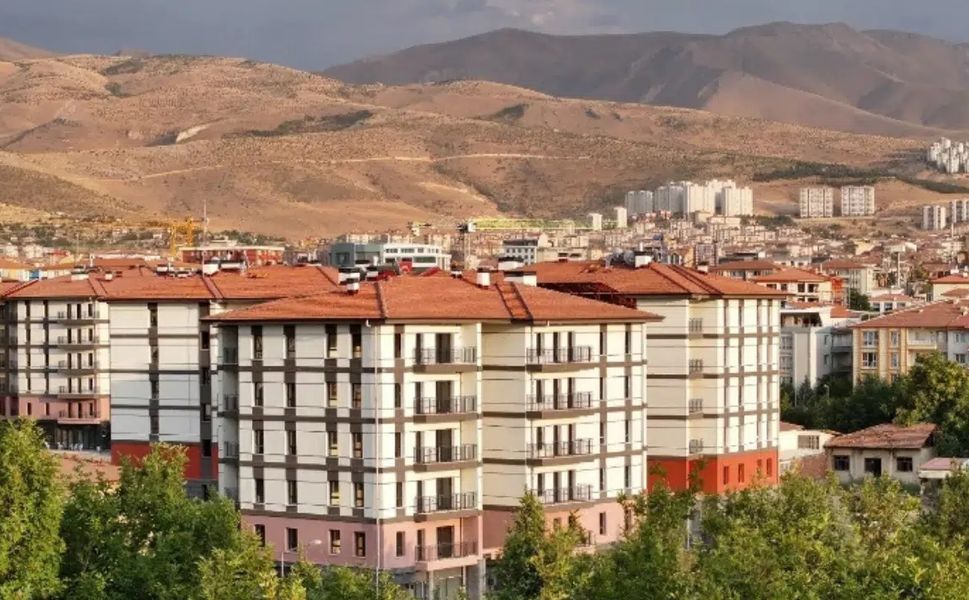 79 köy konutunun teslimine başlandı