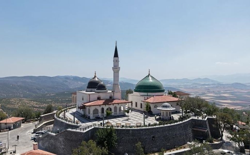 Hz. Ukkaşe Türbesi yeniden ziyarete açıldı