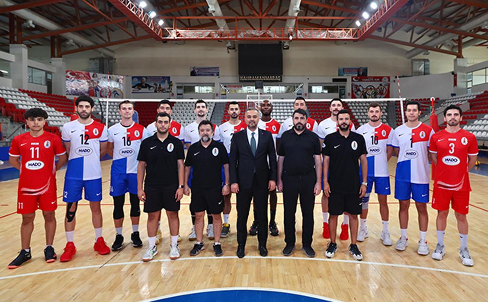 Onikişubat Belediyespor Voleybol Takımı kendi sahasında ilk maçına çıkıyor