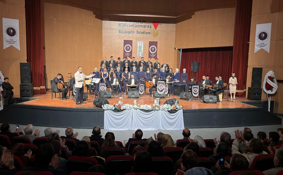 “İncesaz Şarkıları” Konseri Müzikseverleri Nostaljik Bir Yolculuğa Çıkardı