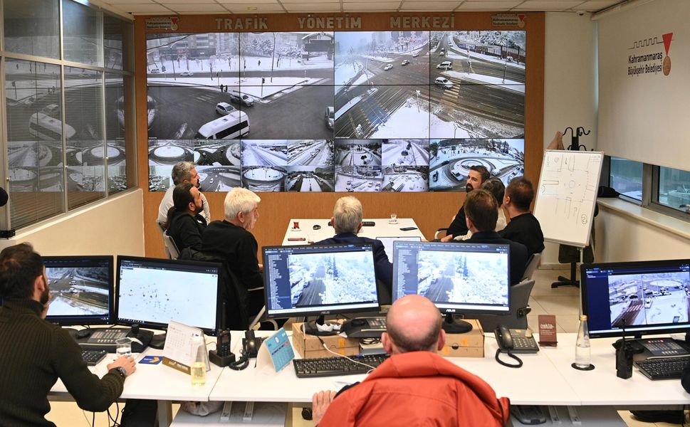 Fırat Görgel: “Tüm Ekiplerimizle Sahadayız”