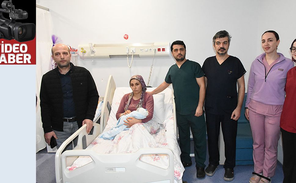 Depremde Kızını Kaybeden Anne Aynı Tarihte Doğum Yaptı