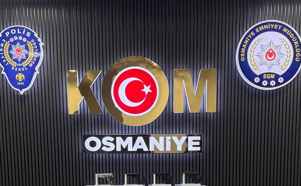 Tefecilik ve Silah Ticareti Operasyonunda Yakalanan 15 Zanlı Tutuklandı