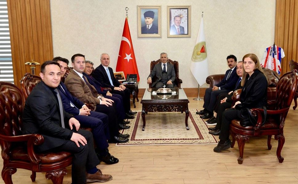 37. Vergi Haftası Münasebetiyle Vali Ünlüer'e Ziyaret
