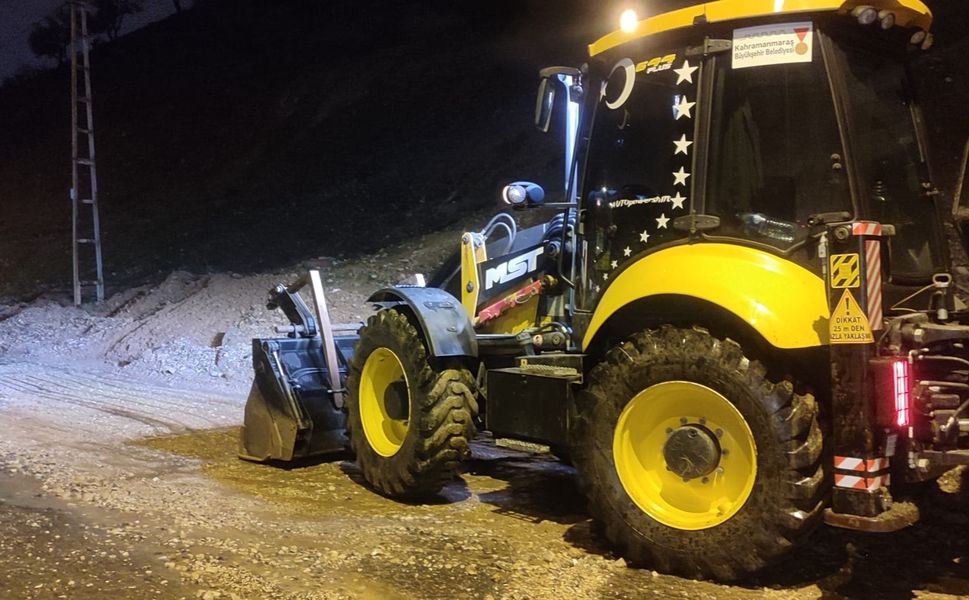 Büyükşehir’den Gece Seferberliği