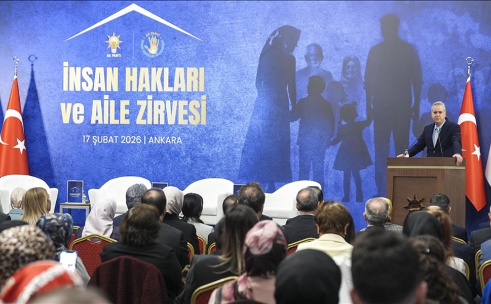 AK Parti'de "İnsan Hakları ve Aile Zirvesi" düzenlendi